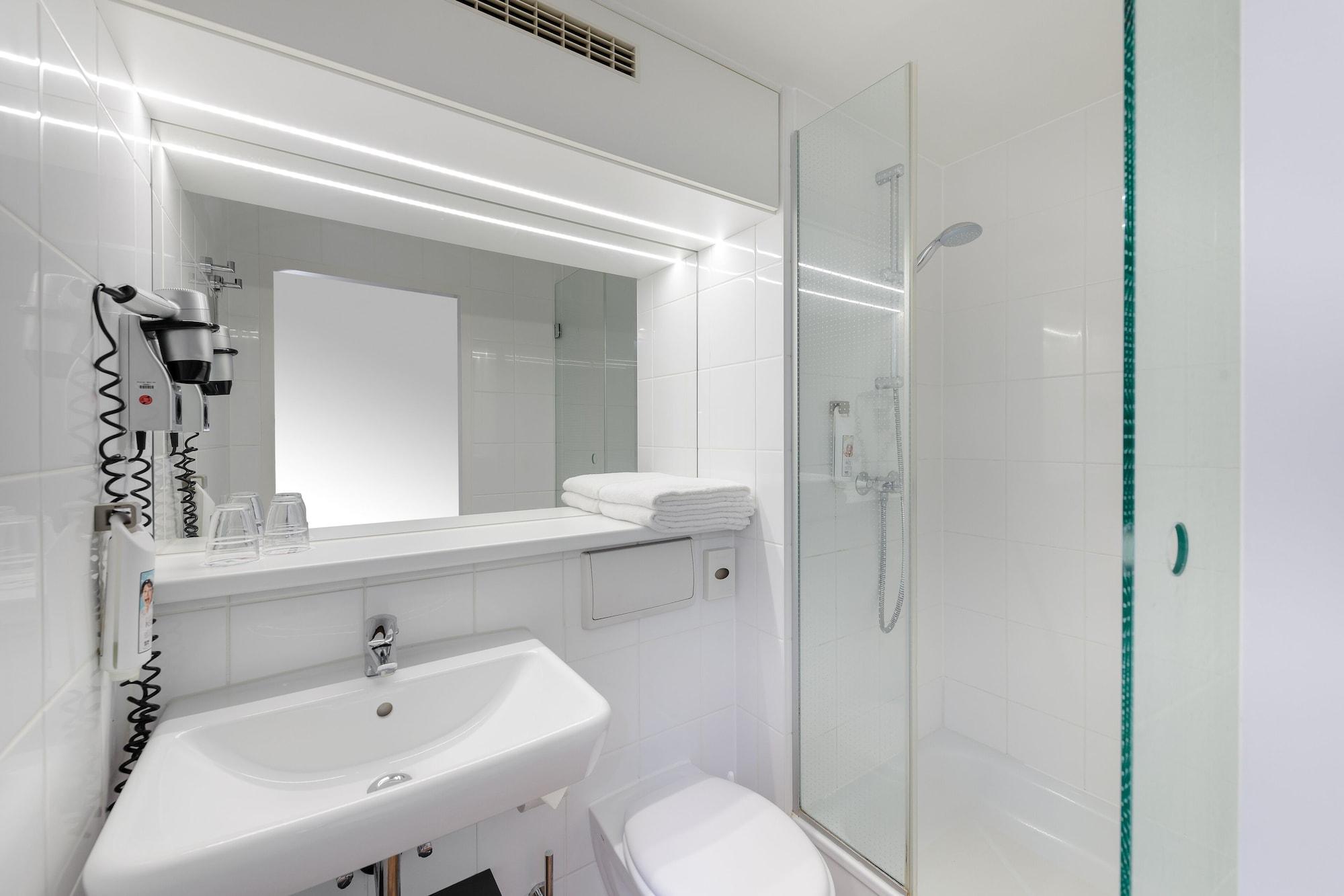 פרנקפורט Ibis Hotel Frankfurt Messe West מראה חיצוני תמונה