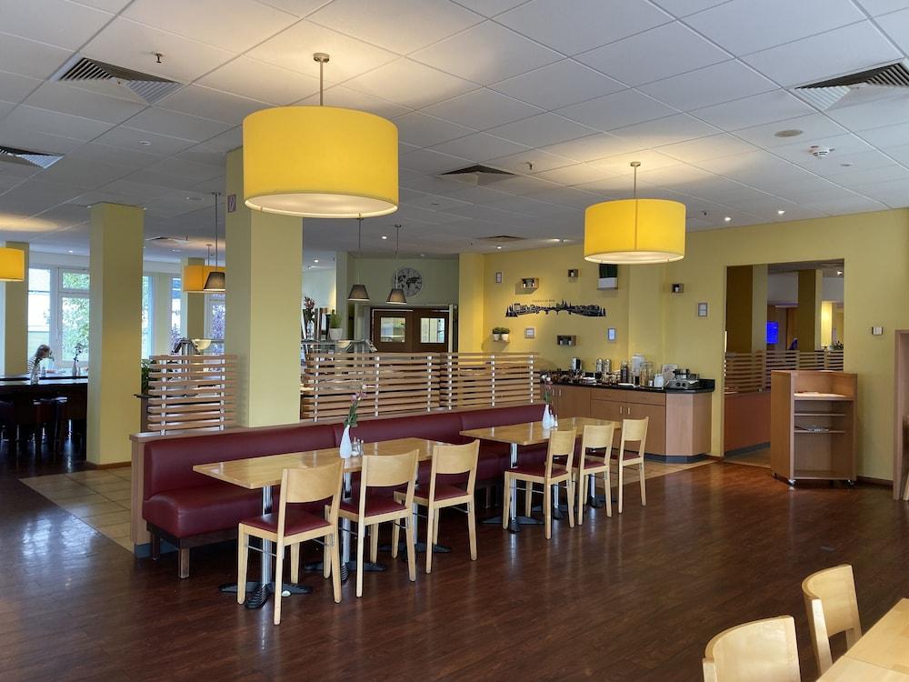 פרנקפורט Ibis Hotel Frankfurt Messe West מראה חיצוני תמונה