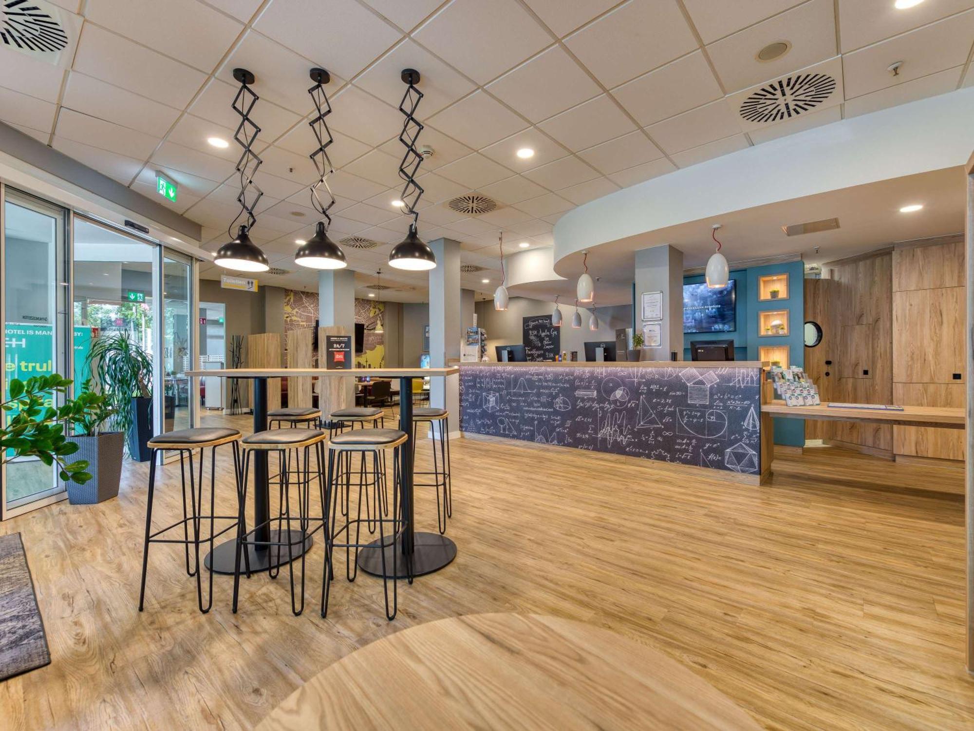 פרנקפורט Ibis Hotel Frankfurt Messe West מראה חיצוני תמונה