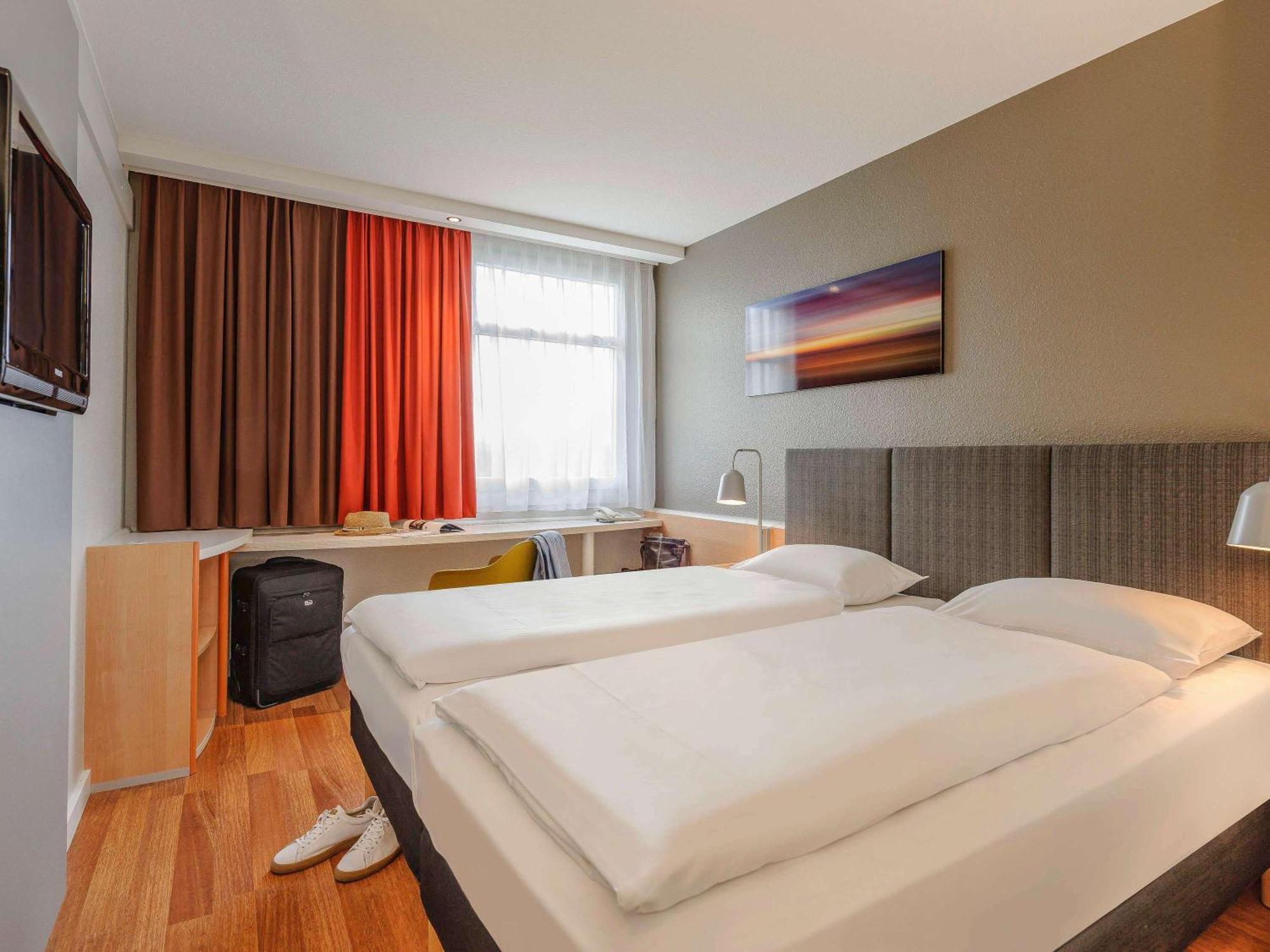 פרנקפורט Ibis Hotel Frankfurt Messe West מראה חיצוני תמונה