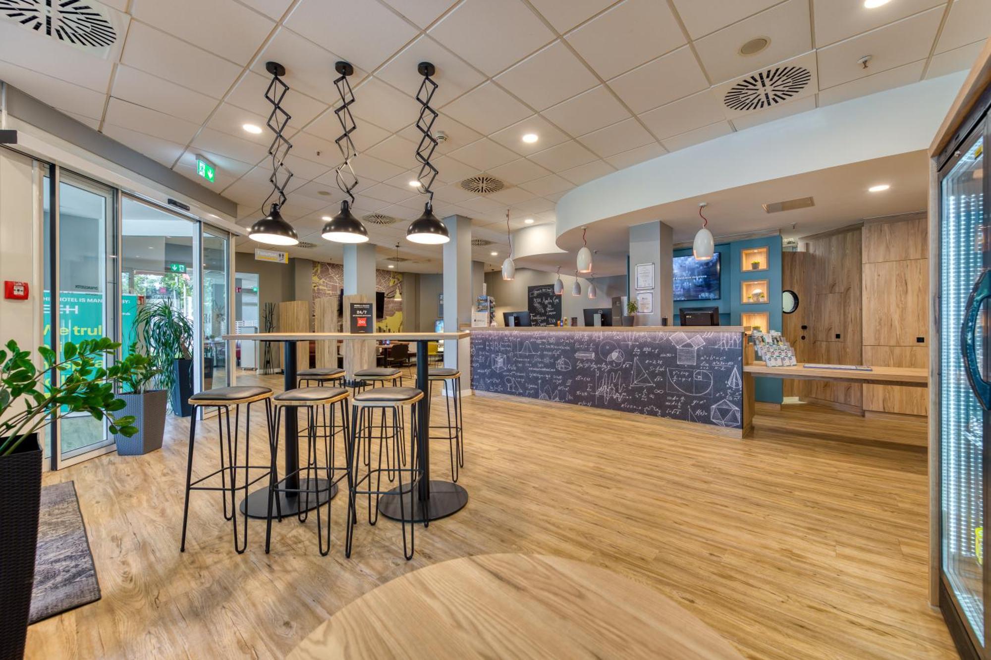 פרנקפורט Ibis Hotel Frankfurt Messe West מראה חיצוני תמונה