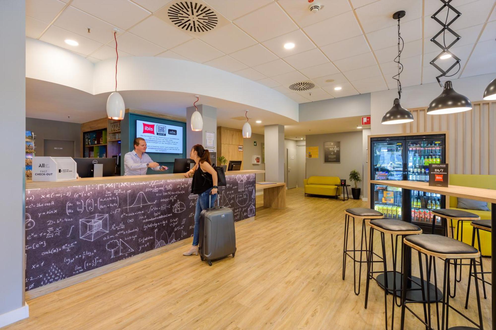 פרנקפורט Ibis Hotel Frankfurt Messe West מראה חיצוני תמונה